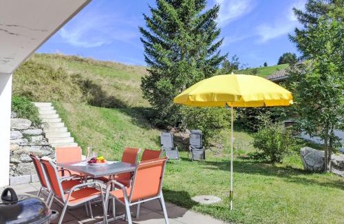 Buerchen Apartment | Apartment Chalet Gredetsch 6B by Interhome