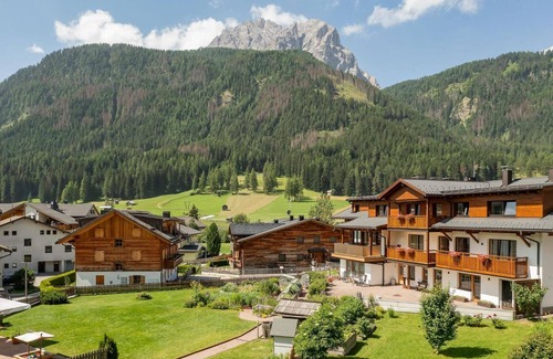 Sesto Apartment | Apartment 'Chalet Rudla A for 4 People' with Mountain View, Shared Garden and Wi-Fi