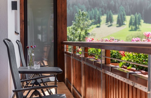 Sesto Apartment | Apartment 'Chalet Rudla B for 4 People' with Mountain View, Shared Garden and Wi-Fi