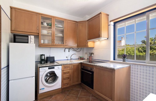 Santa Luzia Apartment | Apartment "Charming Sl009" close to the Sea with Wi-Fi