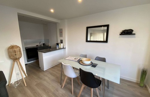 Cholet Apartment | Apartment Cholet les Halles garden side