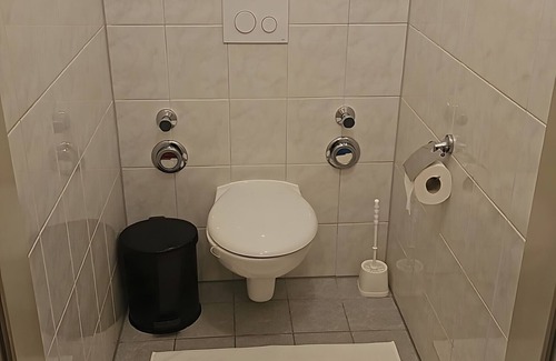 Stinatz Apartment | Apartment 'Christian' with Balcony and Wi-Fi
