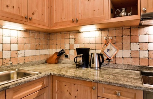 La Valle Apartment | Apartment "Ciasa Mirio Armentara" with Mountain View, Wi-Fi & Garden