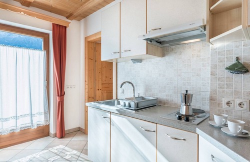 La Valle Apartment | Apartment Ciasa Raut App Tamà with Mountain View, Balcony & Wi-Fi