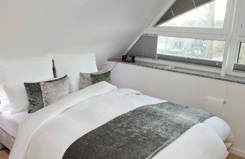Wendisch Evern Apartment | Apartment City Hall - Landhaus Lüneburg "little luxury apartments"
