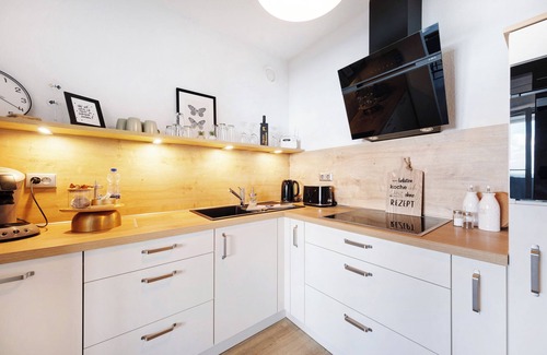 Mitte-Sud Apartment | Apartment 'Clara' with Sea View, Balcony and Wi-Fi