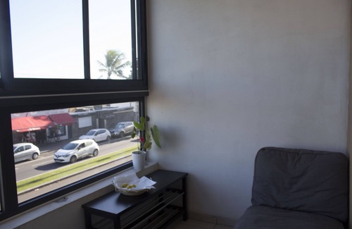 Centre-Ville Apartment | apartment close to lagoon of saint-pierre