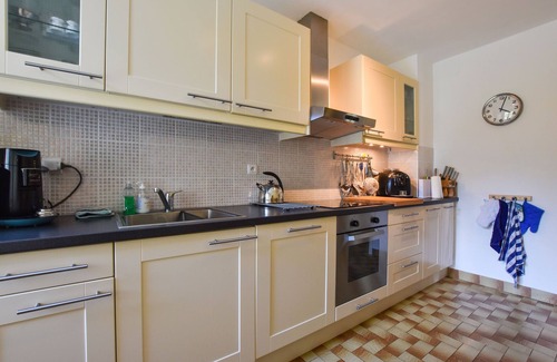 Chavenon House | Apartment close to the sea