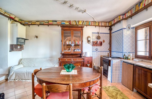 Gualdo Tadino Apartment | Apartment 'Col Di Metino' with Mountain View, Private Garden and Wi-Fi