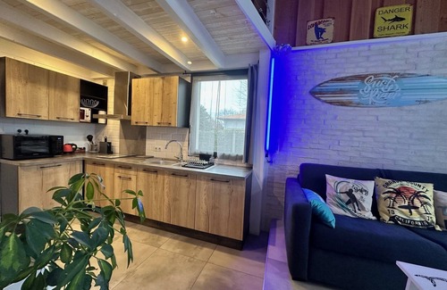 Gujan-Mestras Apartment | Apartment-Comfort-Ensuite with Bath-Terrace-Meublée de tourisme