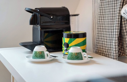 Groß Wokern Apartment | Apartment "Corbusier" with Private Garden & Wi-Fi