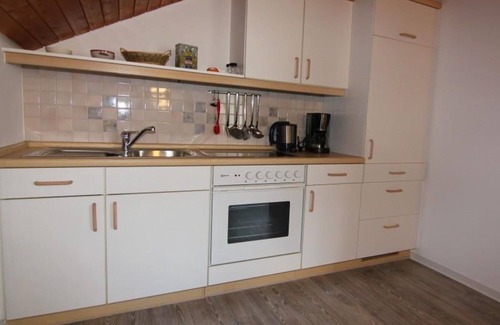 Bleichstetten Apartment | Apartment 'Cosima' with Shared Terrace, Shared Garden and Wi-Fi