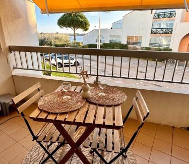 Le Grau-Du-Roi Apartment | Apartment Cosy - Lake View