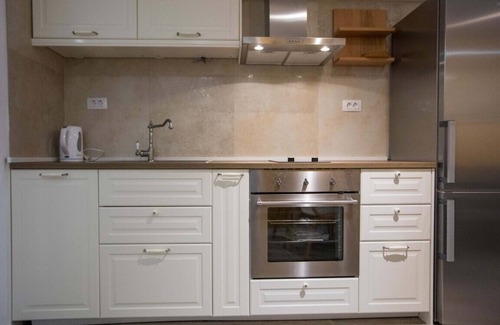 Babin Kuk Apartment | Apartment Dam *close to beach *heart of Lapad