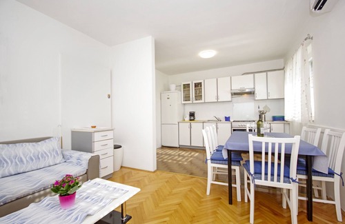 Gorinka Apartment | Apartment Danica (38861-A1) - Makarska