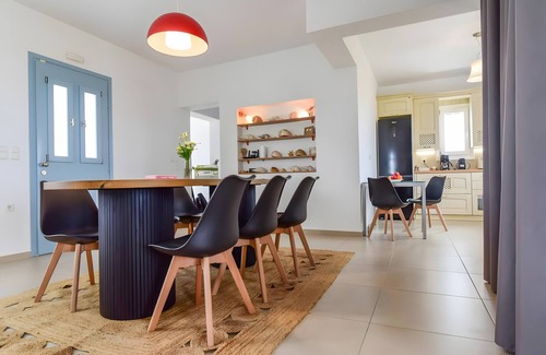 Vivlos Apartment | Apartment 'Daphne's Place' with Sea View, Wi-Fi and Air Conditioning