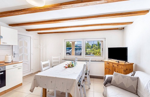 Korbach Apartment | Apartment 'Darija' with Private Terrace and Wi-Fi