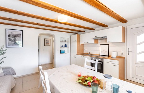 Korbach Apartment | Apartment 'Darija' with Private Terrace and Wi-Fi