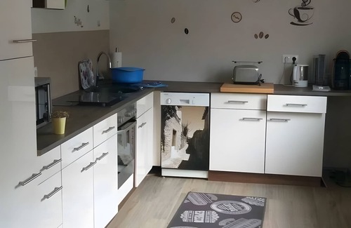 Flegessen Apartment | Apartment 'Schöne Offene' with Private Terrace and Wi-Fi