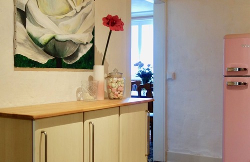 Trichtingen Apartment | Apartment "Zur Kanne für zwei" with Garden & BBQ