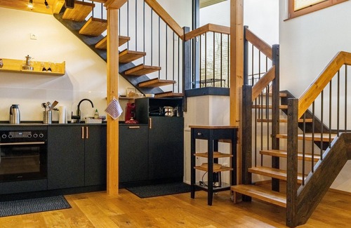 Sankt Georgen Apartment | Apartment 'St Georgen 1' with Shared Terrace, Balcony and Wi-Fi