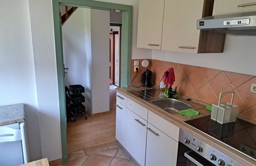 Graitschen b. Burgel Apartment | Apartment 'Am Stern' with Mountain View, Private Terrace and Wi-Fi