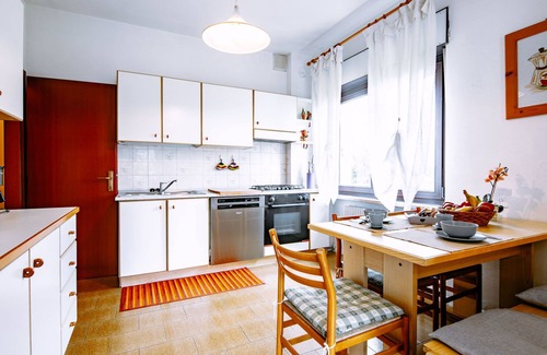 Calceranica al Lago Apartment | Apartment Deval by Interhome