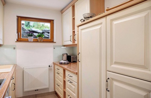 Westried Apartment | Apartment 'Ferienwohnung Am Moos In Moosrain' with Mountain View, Private Terrace and Wi-Fi