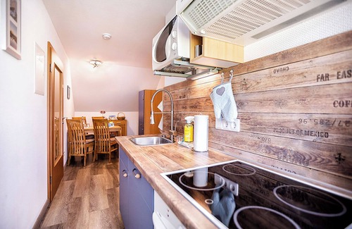 Großegaarde Apartment | Apartment 'Deich Und Meer' with Private Terrace, Private Garden and Wi-Fi
