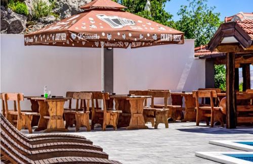 Cesarica Apartment | Apartment Delfin-7 by Interhome