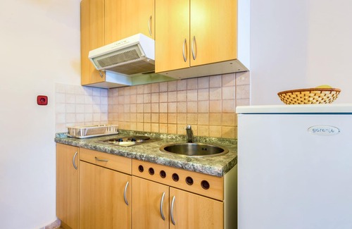 Cesarica Apartment | Apartment Delfin by Interhome