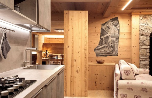 Saint-Oyen Apartment | Apartment 'Deluxe' with Shared Terrace, Private Garden and Wi-Fi