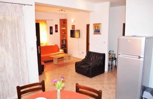 Cove Osibova (Milna) Apartment | Apartment Deni (41771-A1) - Milna - island Brac
