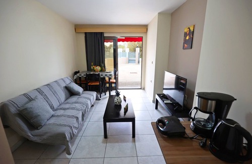 Lambi Apartment | Apartment Di Rena , Near The Sea