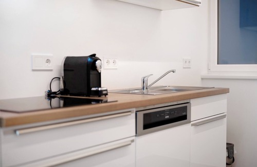 Fortezza Apartment | Apartment 'Dinaro Suite - Sauna, Garden' with Mountain View, Private Terrace and Wi-Fi