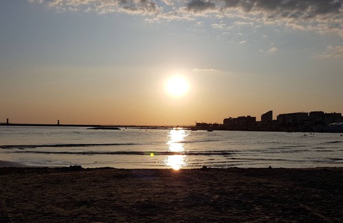 Le Grau-dʼAgde Apartment | Apartment direct access to the beach