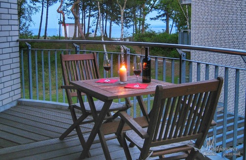 Juliusruh Apartment | Apartment directly on the beach, balcony with sea view - Dünenresidenz FeWo Windjammer