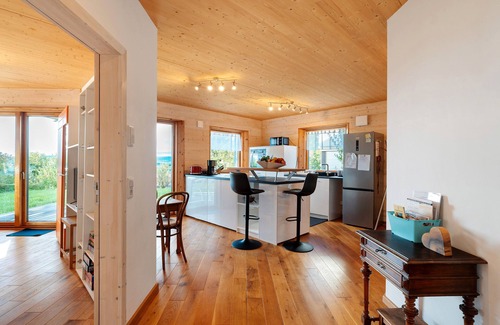 Dornstetten Apartment | Apartment 'Do-Mizil' with Private Terrace, Private Garden and Wi-Fi