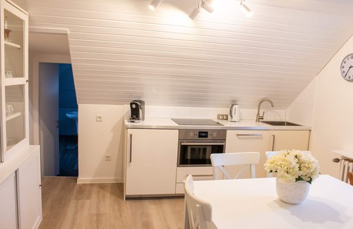 Breite Apartment | Apartment Domblick-Herkenrath attic