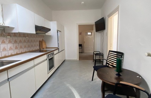 Danischenhagen Apartment | Apartment 'Dorfstraße' with Wi-Fi