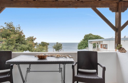 Panormos Apartment | Apartment 'Double Studio No 7' with Balcony and Wi-Fi