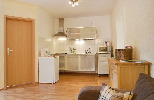 Salem Apartment | Apartment 'Drewitzer See, 40qm' with Private Terrace, Shared Garden and Wi-Fi