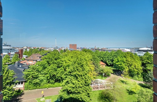 Cuxhaven Apartment | Apartment 'Drittes Obergeschoss' with Wi-Fi
