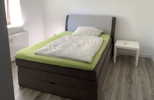 Grossrosseln Apartment | Apartment 'Einliegerwohnung Max 39' with Private Garden and Wi-Fi