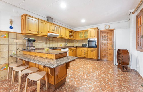 Altura Ski Chalet | Apartment 'El Cachorro' with Mountain View, Private Pool and Shared Terrace