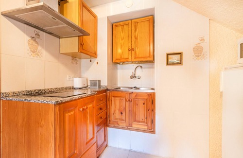 Durro Apartment | Apartment 'El Case' with Mountain View and Private Garden