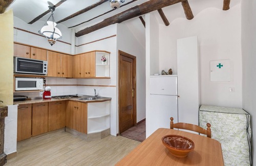 Calar de la Santa House | Apartment 'El Nido' with Mountain View, Shared Pool and Wi-Fi