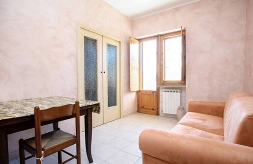 Viterbo Apartment | APARTMENT ELEGANT "PESCO" + PARKING PLACE