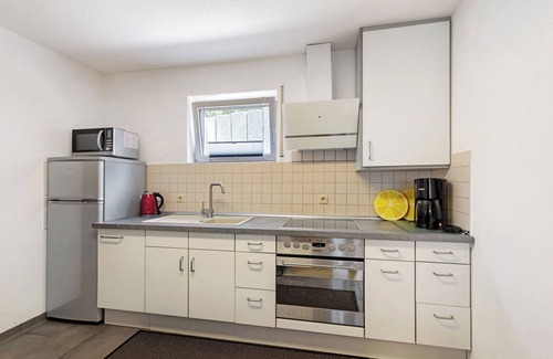 Muensingen Apartment | Apartment 'Emilia, 36qm' with Private Terrace and Wi-Fi