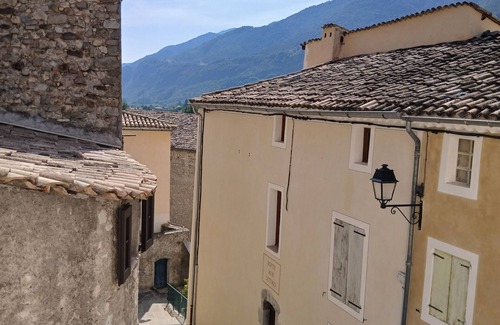 Entrevaux Apartment | Apartment "Entrevaux" with Mountain View